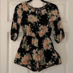 NWOT girls long sleeve dressy romper size 8